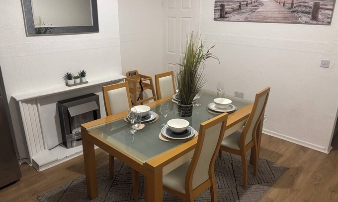 Wolverhampton Casa | Cozee two bed WV11 1NW - Wolverhampton