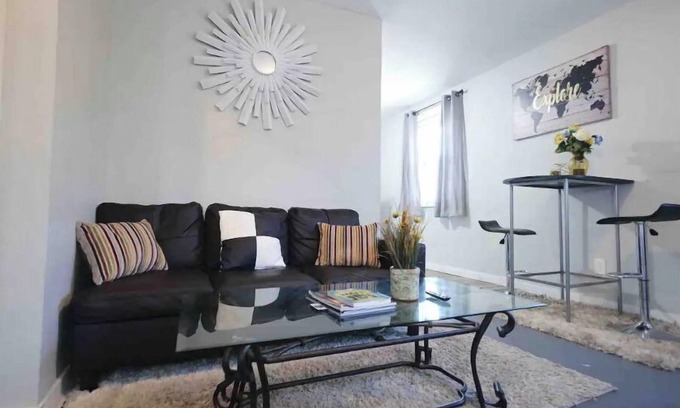 Urban Core Casa | Coziest House In JAX | 3BR, 7 Minutes To Downtown