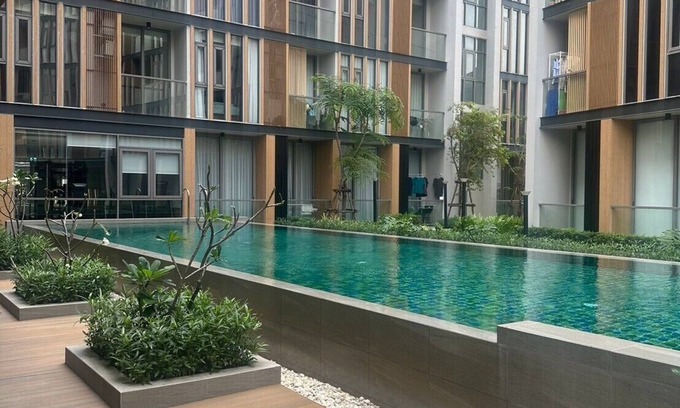 Phlabphla Condominio | Cozy 1-bedroom condo with AC, WiFi in wonderful Town in Town