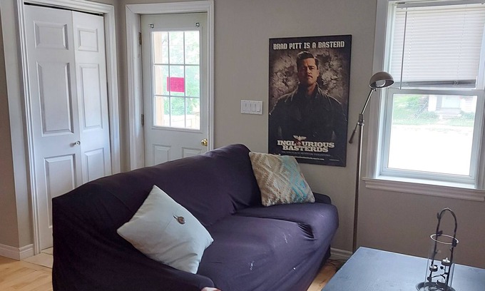 Elmvale Casa | Cozy 1 Bdrm Apt 15 mins to Beach, Golf, Ski