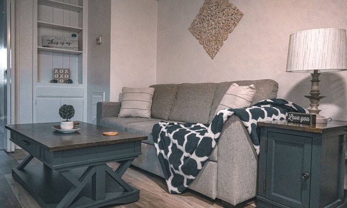 Pumpkin Center Condominio | Cozy 1 Bed 1 Bathroom Private Condo