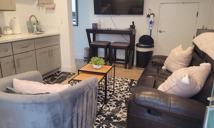 Port Hueneme Casa | Cozy 1-Bed near Silver Strand Beach