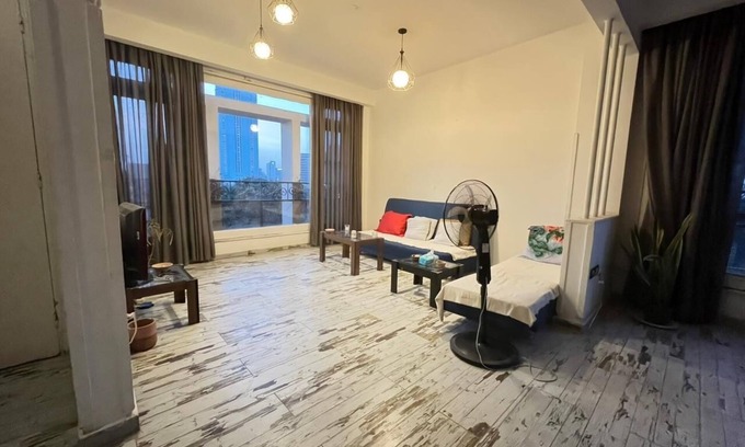 Garden City Apartamento | Cozy 1-bedroom apartment with AC and WiFi in the heart of garden city