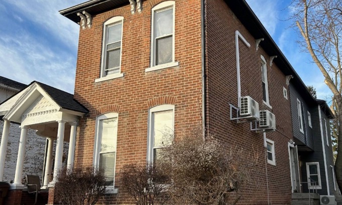 Springfield Apartamento | Cozy 1-bedroom apartment with WiFi, AC, washer/dryer in charming Springfield