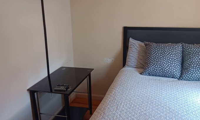 Bushwick Apartamento | Cozy 1-bedroom apartment in enjoyable Brooklyn with Tv, WiFi, AC