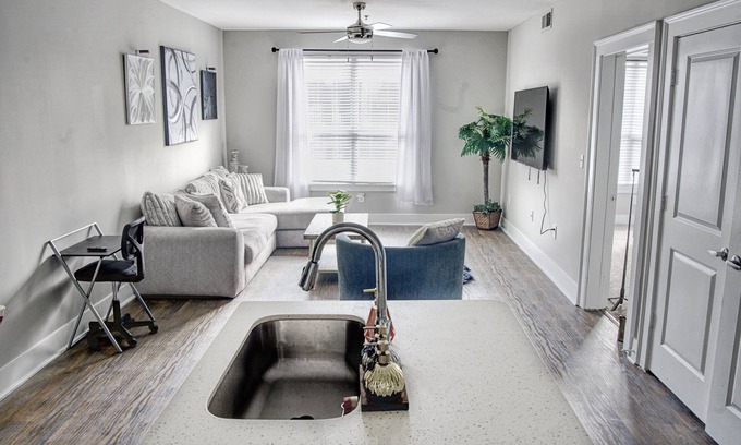 Lindbergh Apartamento | Cozy 1-bedroom apartment in Buckhead Atlanta with AC, WiFi, fitness room
