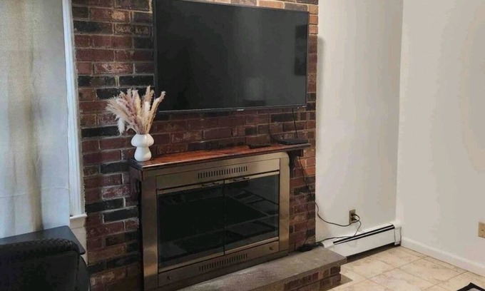 Tuckahoe Apartamento | Cozy 1-bedroom apartment with AC, WiFi in a quiet Yonkers neighborhood.