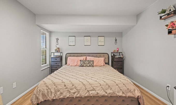 North Westminster Condominio | Cozy 1-bedroom condo with AC, WiFi in lovely Westminster