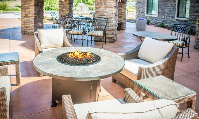 Folsom Condominio | Cozy 1 Bedroom Suite | Complimentary Breakfast!