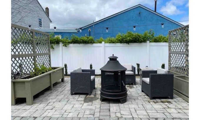Long Branch Apartamento | Cozy 1bd Apt just 2 blocks from the beach!
