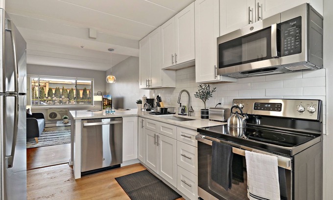 Arlington Heights Apartamento | Cozy 1BR Apartment in Arlington Heights