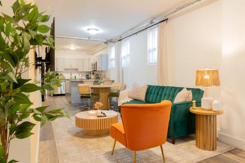 The Heights Apartamento | Cozy 1BR Apt Free Garage Parking Near NYC