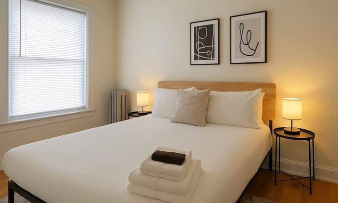 Rogers Park Apartamento | Cozy 1BR Apt in Rogers Park