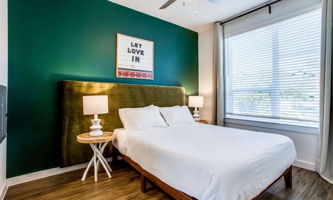 Riverside Apartamento | Cozy 1BR in Austin Riverside 3167