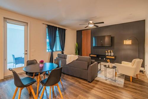 North Scottsdale Apartamento | Cozy 1BR Kierland Commons, TPC Golf, Pool, Gym, W-D