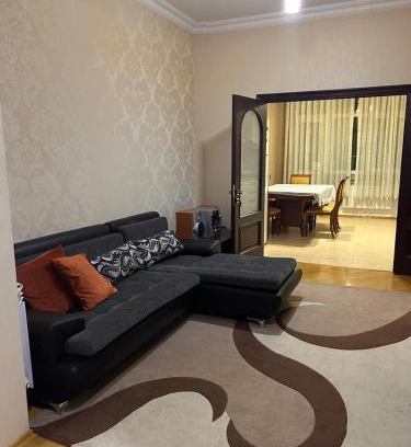 Yasamal Apartamento | Cozy 1BR Near Elmler Metro , Cafés and 24 7 Market