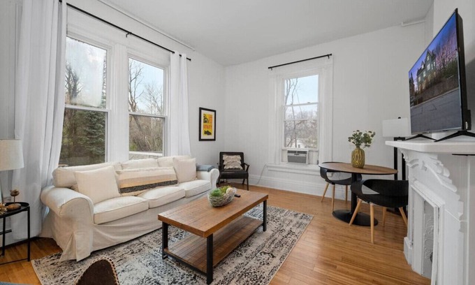 Mount Auburn Apartamento | Cozy 1BR Near Zoo, UC, Hospitals
