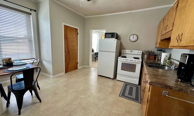 Beech Grove Apartamento | Cozy 1BR on Main St 10 min to Indy