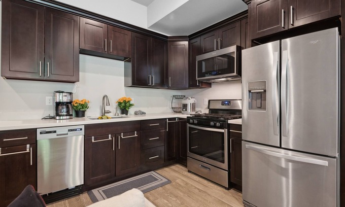 Sammamish Apartamento | Cozy 1br Retreat In Sammamish 1 Bedroom Apts