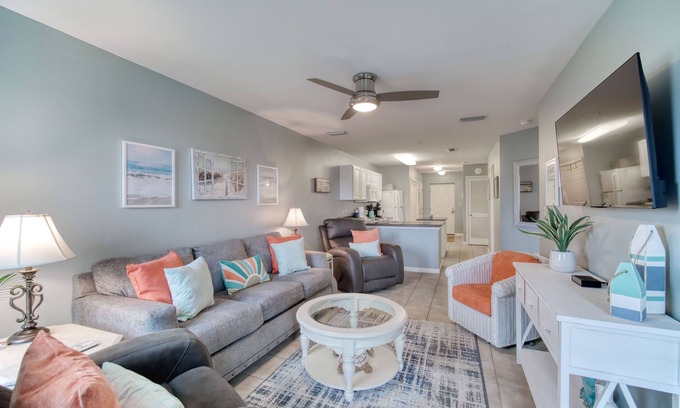 Orange Beach Condominio | Cozy 2/2 Sleeps 5. Welcome to Grand Caribbean 117