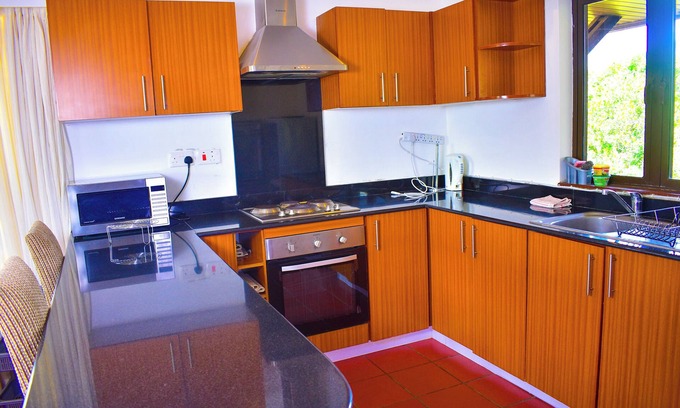 Nanyuki Apartamento | Cozy 2-bedroom apartment adjacent to world renowned Ol Pejeta Conservancy