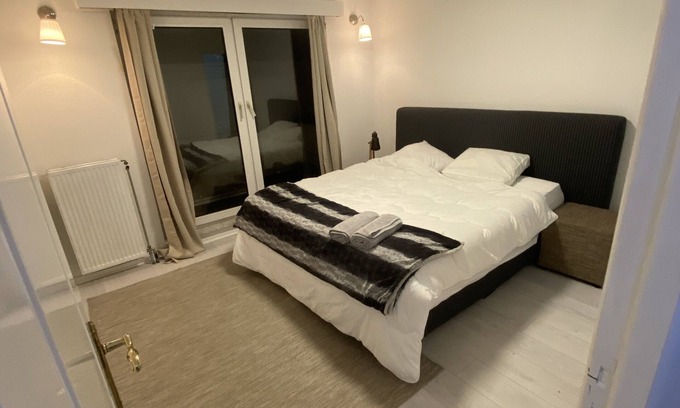 Meersel Apartamento | Cozy 2-bedroom apartment in brilliant Lier with WiFi, AC