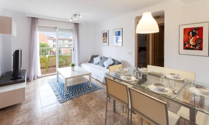 Daimuz Apartamento | Coqueto apartamento en Daimus de 2 habitaciones con piscina