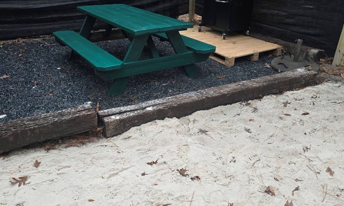State Park Alquiler De RV | Cozy 2-bedroom campground in lovely Columbia with WiFi, AC