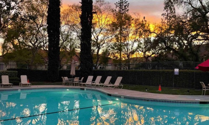 Aliso Viejo Condominio | Cozy 2-bedroom condo with WiFi, fitness room in charming Aliso Viejo