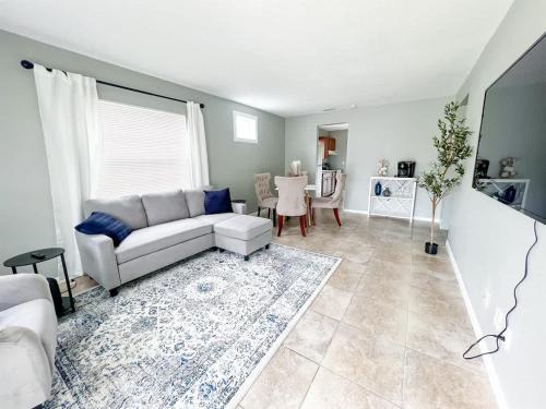 Dade City Casa | Cozy 2 Bedroom home, Dade City!