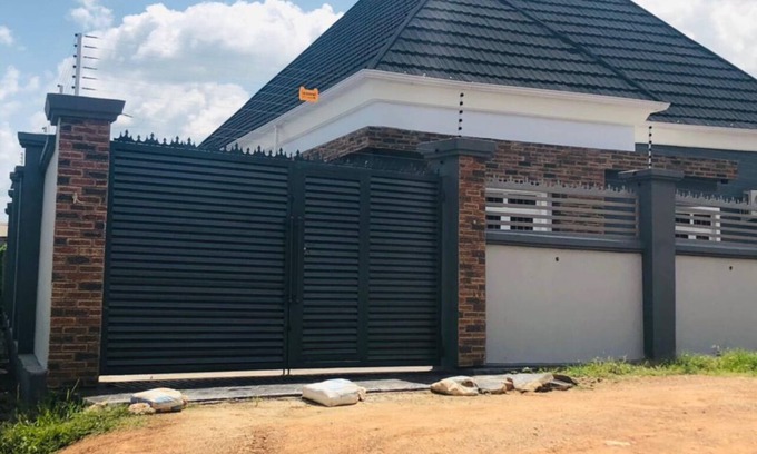Ishara Casa | Cozy 2-bedroom house in charming Ibadan with 24/7 Solar Power electricity