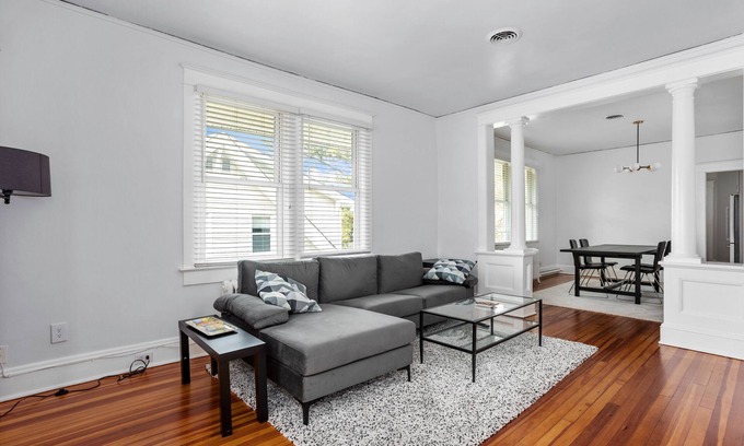 Norfolk Casa | Cozy 2 Bedroom Oasis in Norfolk's Best Neighborhood