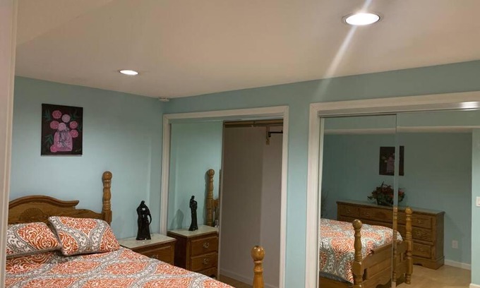 Aurora Casa | Cozy 2 bedroom place with mountain views!