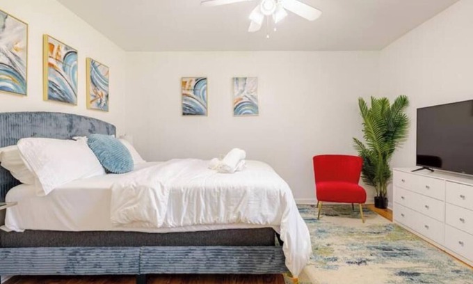 Suwanee Casa | Cozy 2 bedroom private- Suwanee, Lawrenceville-I85