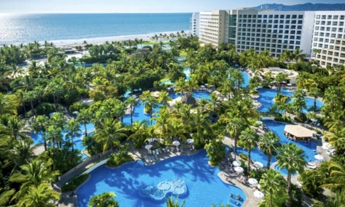 Las Jarretaderas Complejo | Cozy 2-bedroom resort with fitness room, WiFi in Nuevo Vallarta at Vidanta