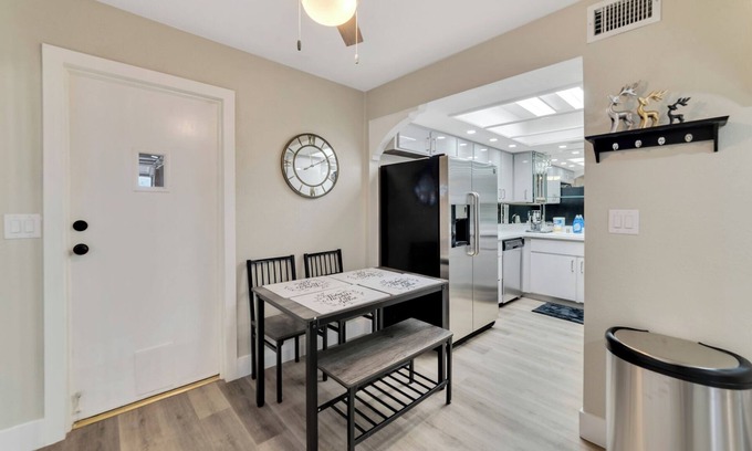 Summerlin Casa | Cozy 2-bedroom townhome in welcoming Las Vegas with WiFi, AC