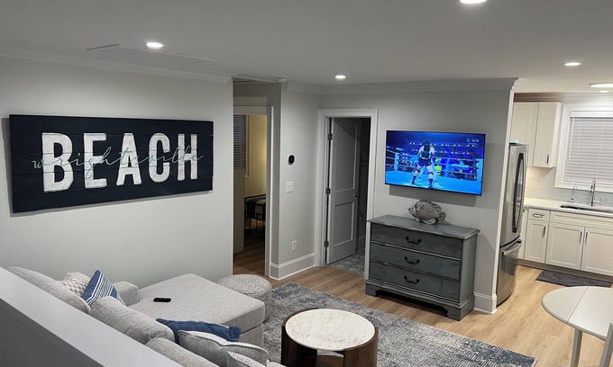 Bayshore Apartamento | Cozy 2 Bedroom Upstairs Guesthouse with Private Entrance near Wrightsville Beach