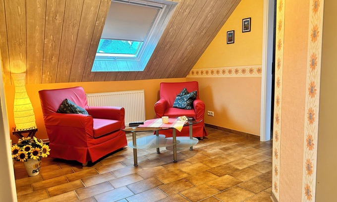 Irmenach Apartamento | Cozy 2 pers. Vacation apartment "Sunflower"
