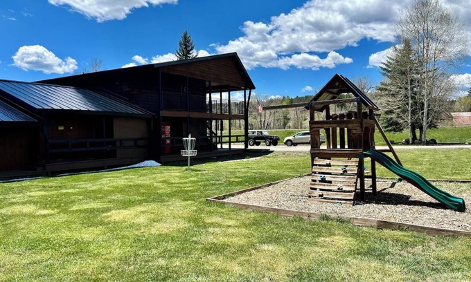 Pagosa Springs Casa | Cozy 2 Queens | Base of Pagosa Springs Mountains | Near Hot Springs & Trails