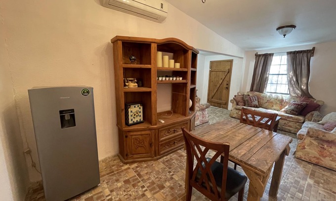 Piedras Negras Apartamento | Cozy 2 room apartment