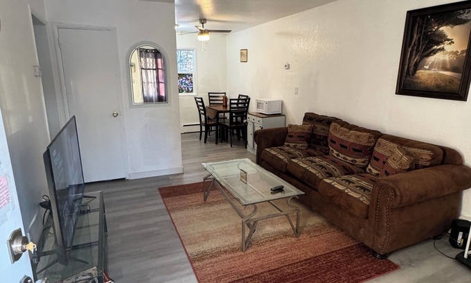 Wasilla Apartamento | Cozy 2BD House unit 2 Med district