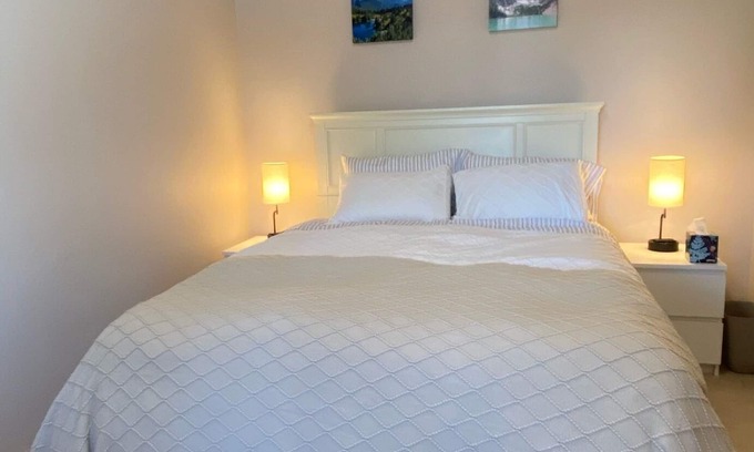 Auburn Casa | Cozy 2BR Auburn Suite: Comfort Meets Convenience!