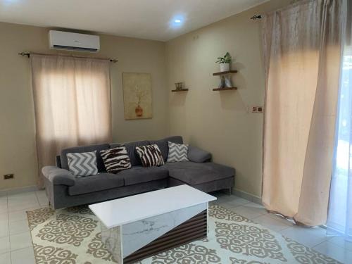 Senegambia Apartamento | Cozy 2BR Bungalow Senegambia