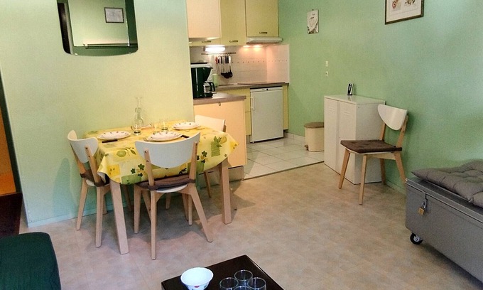 Prapoutel Apartamento | Acogedor apartamento en Prapoutel con balcón, cerca del centro acuático y rutas de senderismo
