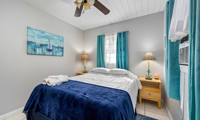 Southwest Cabaña | Cozy 2BR Cottage in West Palm Beach!