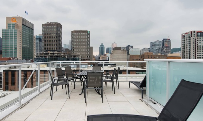 Latin Quarter Condominio | Cozy 3 1/2 unit with unbeatable location right in the Quartier des Spectacles.