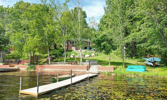 Havelock-Belmont-Methuen Casa | The 3 Loons Cottage Canada
