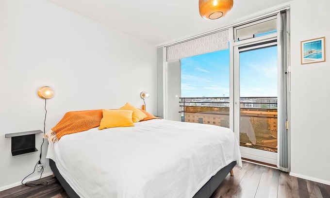 Heimar Apartamento | Cozy 3-bedroom apartment in beautiful Reykjavík with WiFi & mountain views