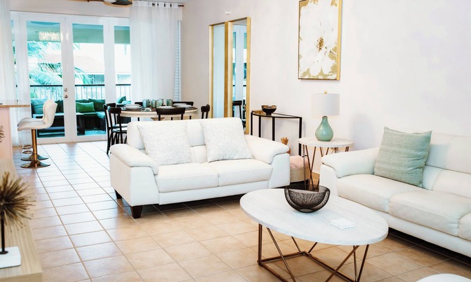 Candelero Abajo Condominio | Cozy 3-bedroom condo with WiFi and AC Tropicana Beach House 27C
