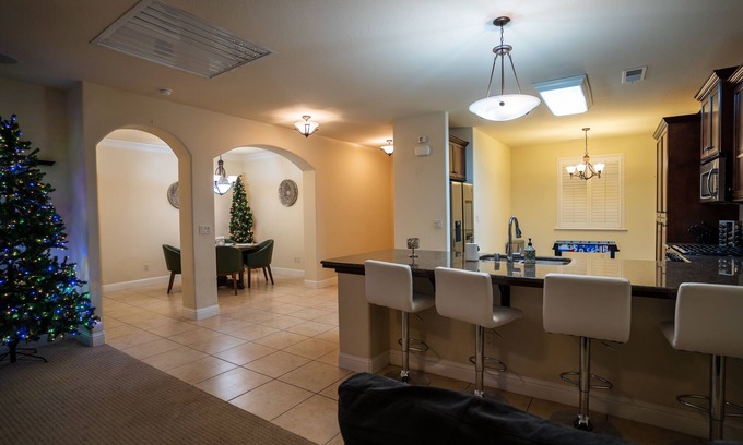 Fresno Casa | Cozy 3 bedroom home in a welcoming neighborhood